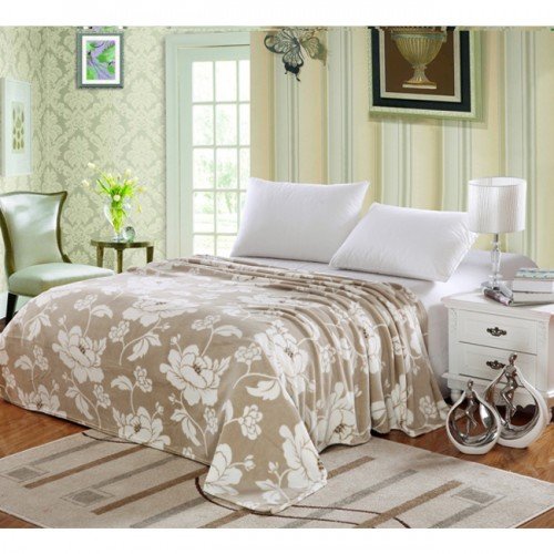 Ben&Jonah Designer Plush Full Madison Micro Fleece Jacquard Blanket -Beige