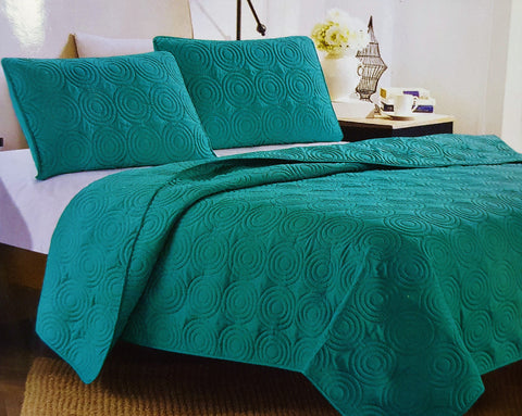 Comfortable Elegance Teal Swirl Queen Size Reversible 3-Piece Quilt Set: 1 Quilt (86" x 86") and 2 Pillow Shams (20" x 26")